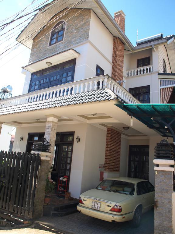 Villa Du Lich Huy Hoang Da Lat Exterior photo